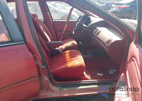 1992 Mercury Topaz Gs z USA, uszkodzony, nr VIN 1MEPM36XXNK626240